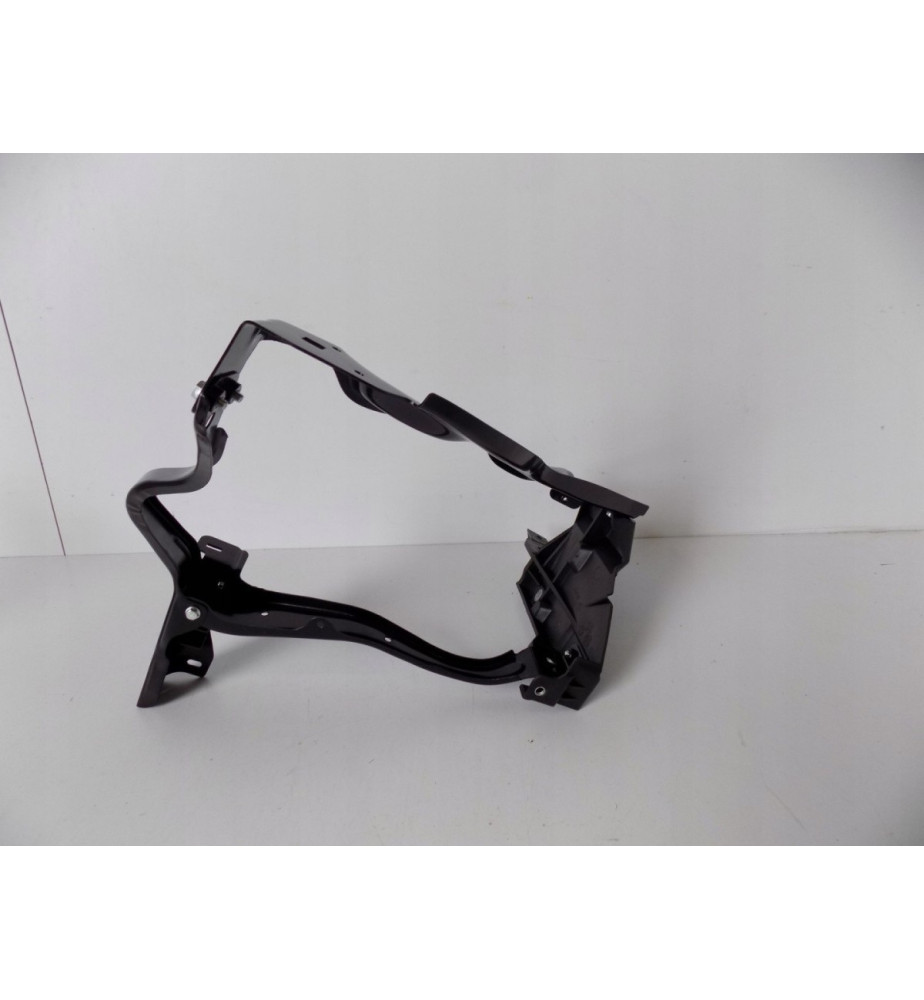 Mercedes E-Klasse W212 Scheinwerferblende links – 3153