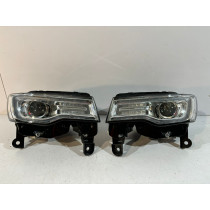 JEEP GRAND CHEROKEE WK2 Xenon-Scheinwerfer R – 12836