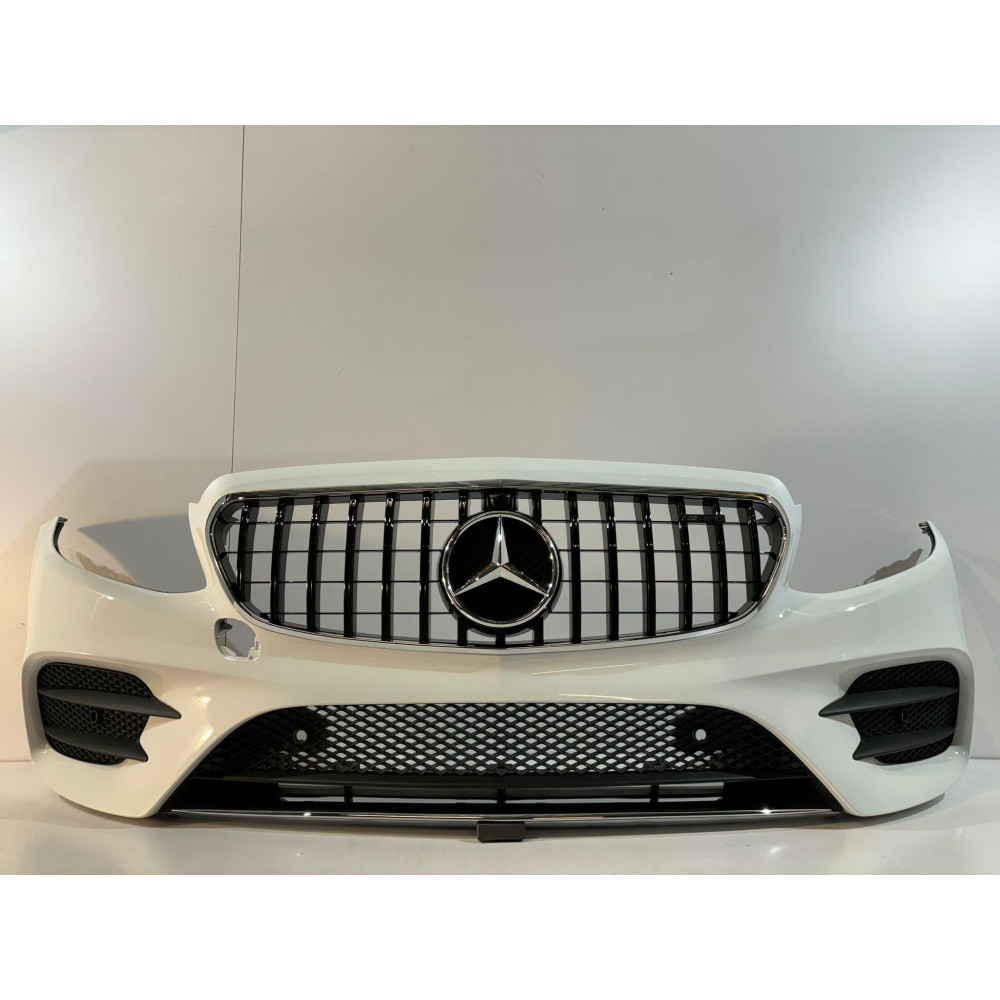 Mercedes E W213 AMG Frontstoßstange (147) – 14160