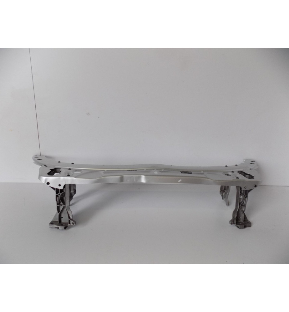 Mercedes W205 Frontschiene / Verstärkung – 3776