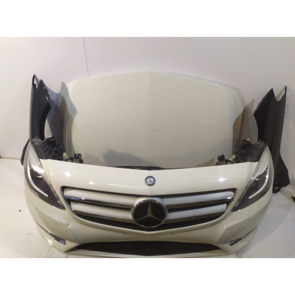 Mercedes B W246 Frontstoßstange, Motorhaube, Gurt – 15379