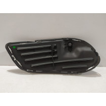 MERCEDES C W205 AMG Kühlergrillblende R – 15890