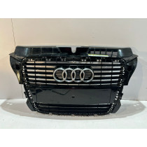 AUDI A3 8P LIFT Kühlergrill...