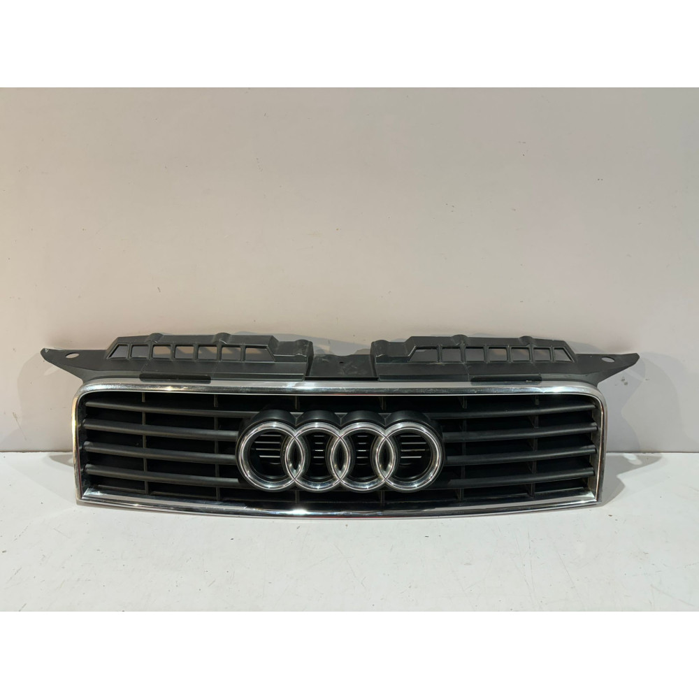 AUDI A3 8P Kühlergrill /...