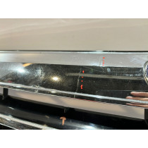 MERCEDES E W212 Kühlergrill / Kühlerverkleidung – 16366