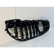 Mercedes C W206 Frontgrill / GT Black - 16701