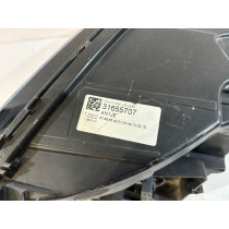 VOLVO XC90 II Lift Full-LED-Scheinwerfer (USA) – 16736