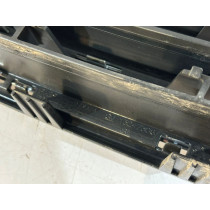 OPEL ZAFIRA B Lift – Mittlerer Stoßfängergitter – 16777