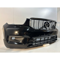 VOLVO XC40 17 – Frontstoßstange – 17938