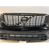 VOLVO XC40 17 – Frontstoßstange – 17938