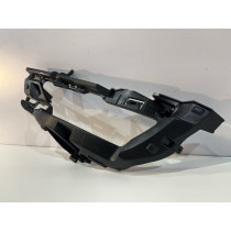 VOLVO XC60 22+ R-D Halogen-Halterung L – 17957
