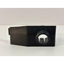 VOLVO XC60 18 – Halterung für PDC-Sensor links – 17831