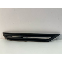 VOLVO S90 V90 21 – Stoßfängergitter rechts – 18.000