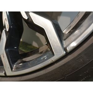 BMW X3M F97 G01 – 21-Zoll-Alufelge M-Power OE: 8095559 – 0949