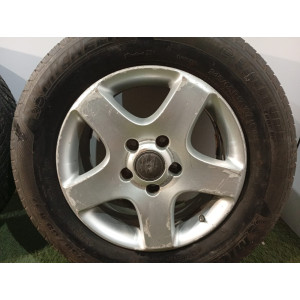 Volkswagen Touareg 7L Winterräder 245/65/R17 5X130 – 2722
