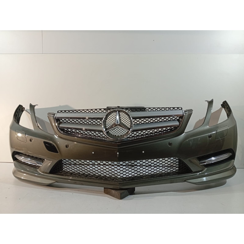 Mercedes E W207 AMG-Paket...