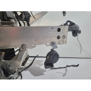 Mercedes C W205 Kühler-Frontschlauch – 18385