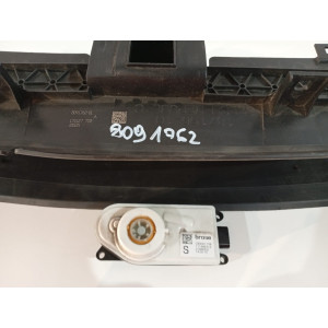 BMW 7 G11 G12 Luftklappe unten am Lenkrad – 18394