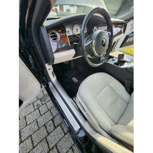 Rolls-Royce Ghost 2011 V12 6,6-Liter-Benzin-Turbo – 00003
