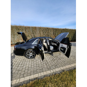 Rolls-Royce Ghost 2011 V12 6,6-Liter-Benzin-Turbo – 00003
