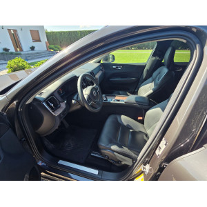 VOLVO XC60 II T6 2.0i (Facelift-Modell 2022) 79.000 km Laufleistung – 00007