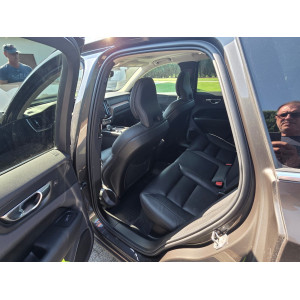 VOLVO XC60 II T6 2.0i (Facelift-Modell 2022) 79.000 km Laufleistung – 00007