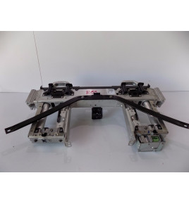 BMW 1 E88 Kopfstützenbügel hinten 132328-10 - 6102