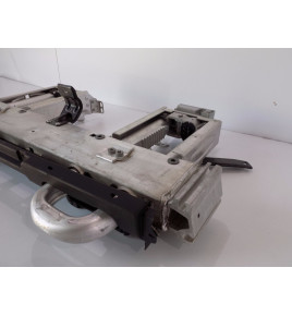BMW 1 E88 Kopfstützenbügel hinten 132328-10 - 6102