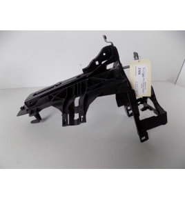 BMW 5 F10 Halterung / Lampenfassung links – 3506