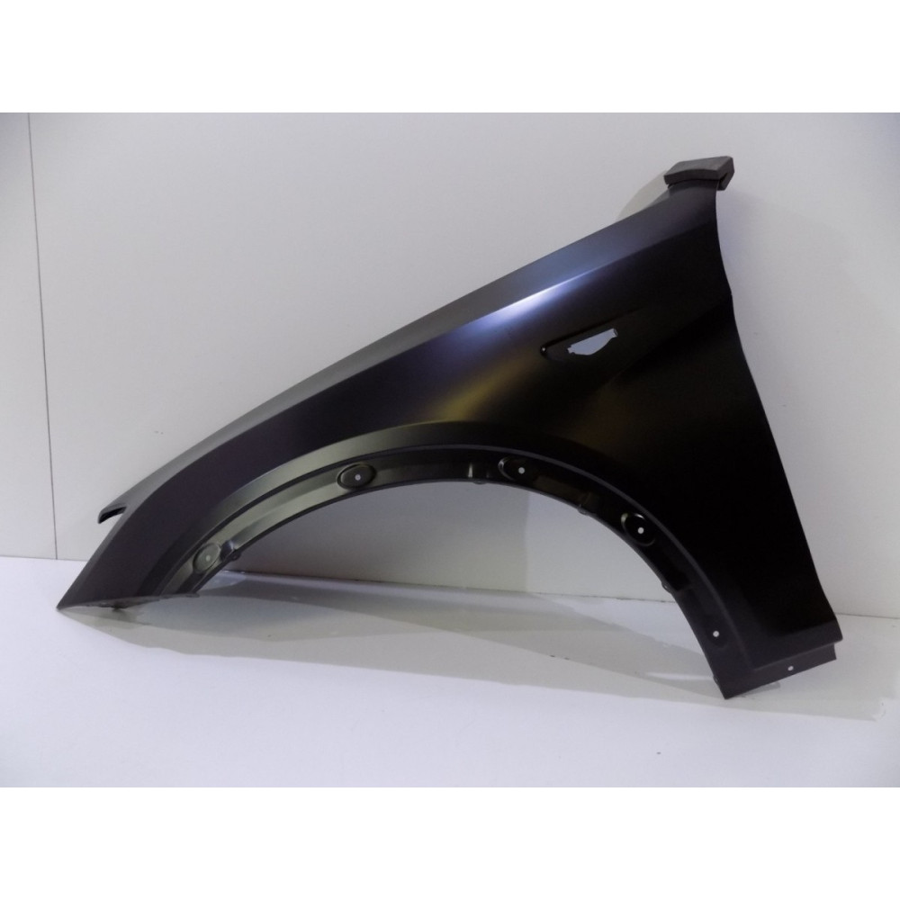 BMW X3 F25 / X4 F26 Vorderer Kotflügel links – 4213