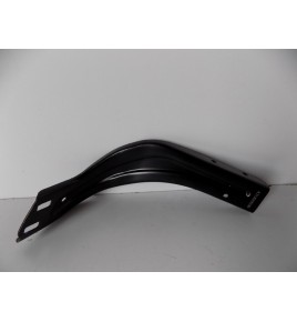 Mercedes W212 Halterung für L-förmigen Gurt – 4357