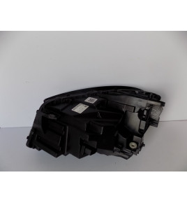 Mercedes-Benz GLA W156 LED-Leuchte – R – 4404