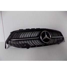 Mercedes CLA W118 Kühlergrill „Diamond“ – 4439