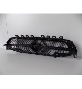 Mercedes CLA W118 Kühlergrill „Diamond“ – 4439