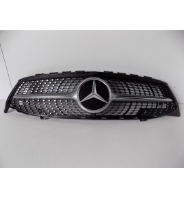 Mercedes CLA W118 Kühlergrill „Diamond“ – 4440