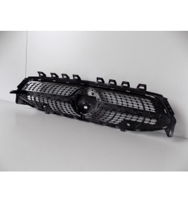 Mercedes CLA W118 Kühlergrill „Diamond“ – 4440