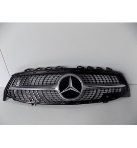 Mercedes-Benz CLA W118 Kühlergrill „Diamond“ – 4441