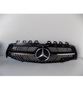 Mercedes-Benz CLA W118 Kühlergrill „Diamond“ – 4509