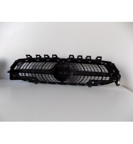 Mercedes-Benz CLA W118 Kühlergrill Diamond Kamera – 4510