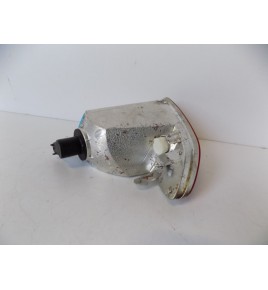 Ford Fiesta MK8 Cross – Linkes hinteres Nebelscheinwerferglas – 10342