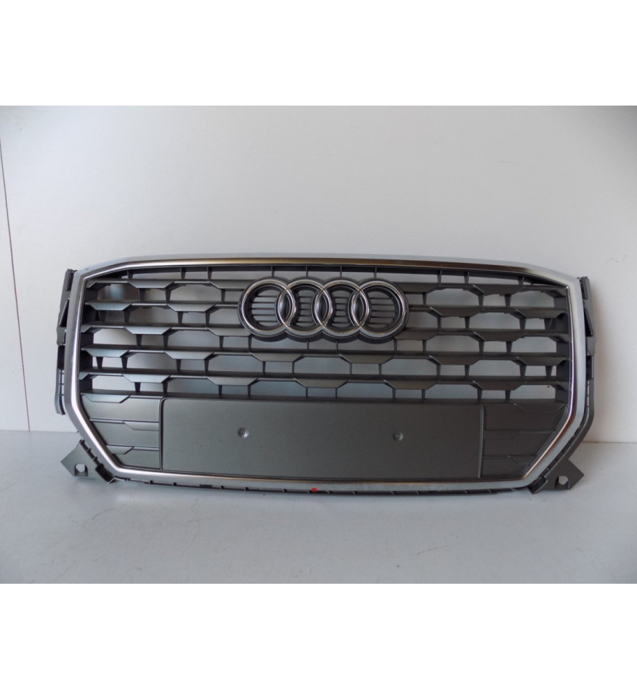 Audi Q2 81A Kühlergrill /...