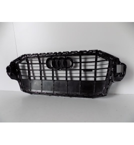 Audi Q7 4M Kühlergrill / Attrappe / Kamera – 10526