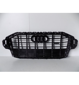 Audi Q7 4M Kühlergrill / Attrappe / Kamera – 10527