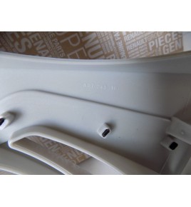 Renault – 16-Zoll-Radkappen – 10887