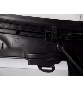 BMW 4 F32 F33 F36 – Lufteinlassabdeckung – 2742