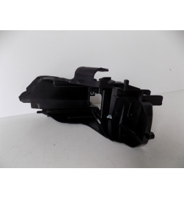 Audi Q7 4L Lampenhalterung L – 11121