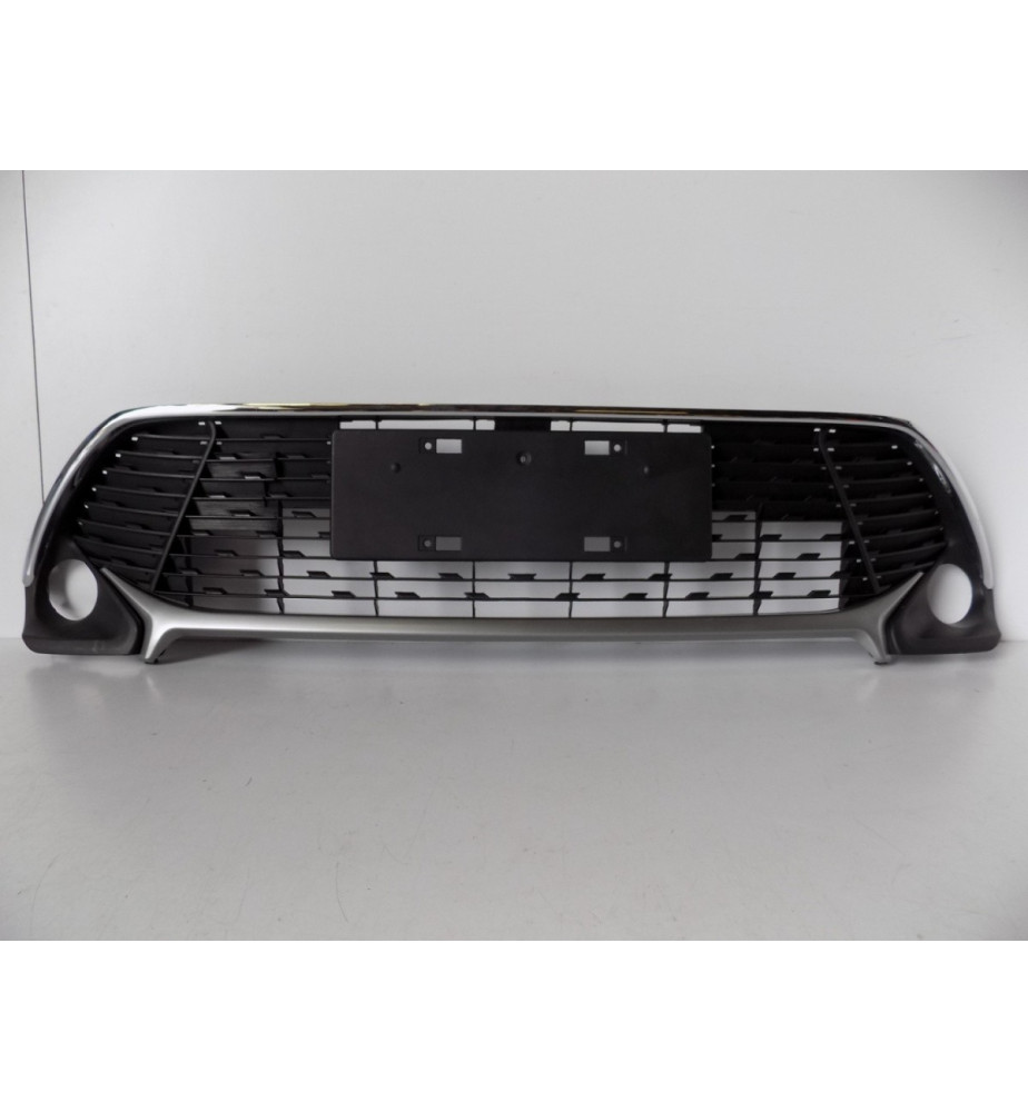 Toyota Camry 55 Kühlergrill...