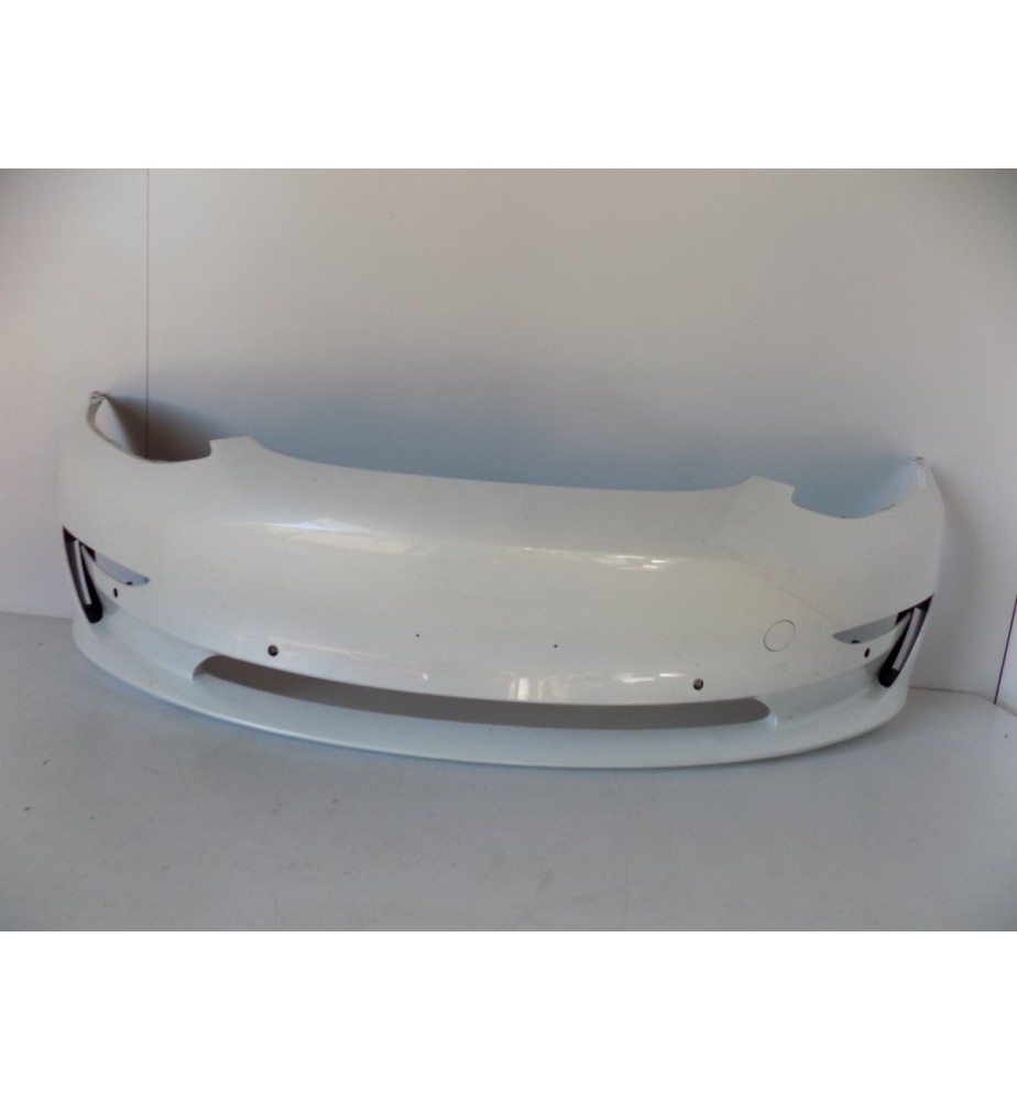 Tesla Model 3 –...