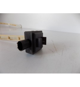 BMW 1er E82/E88 – Fußgängerschutzsensor – 11717