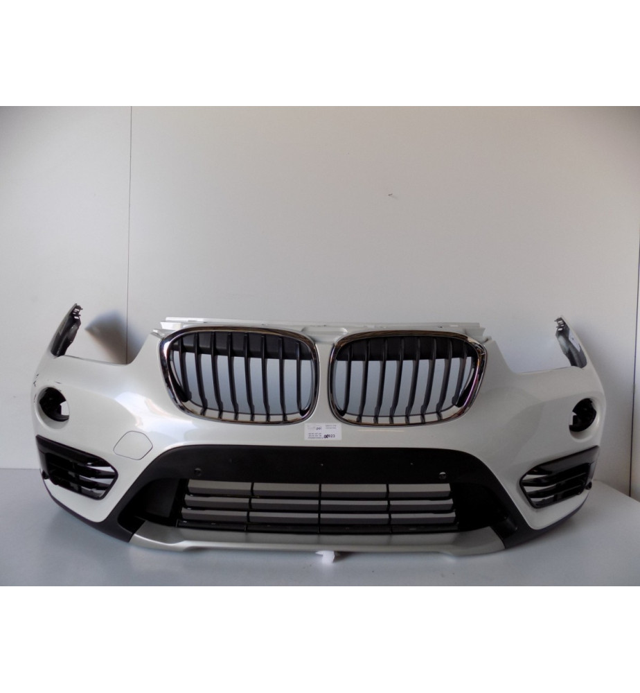 BMW X1 F48 Frontstoßstange...